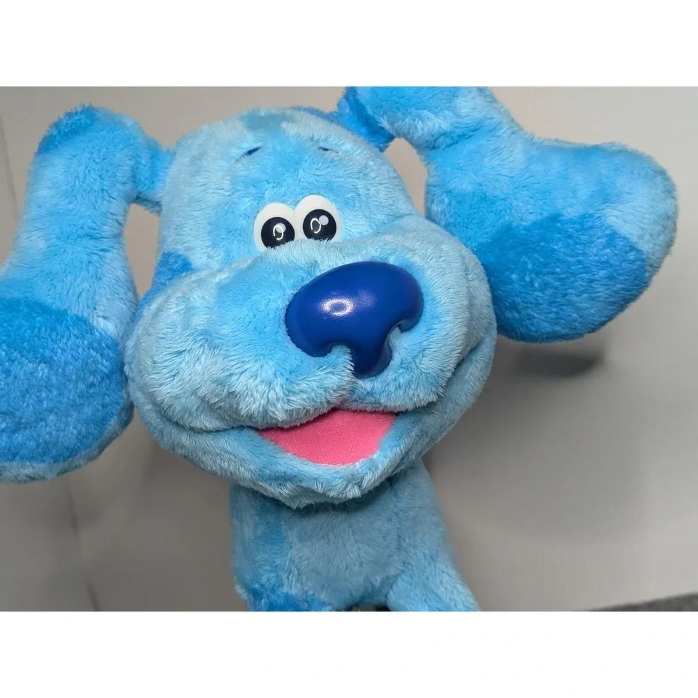 Nickelodeon Blue's Clues and You! Dance-Along Plush Toy Sings & Dances 12